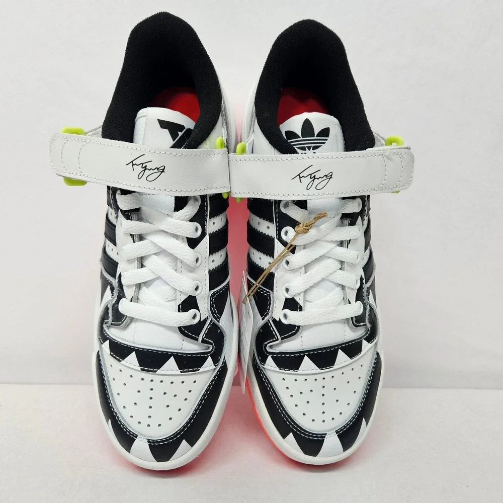 Adidas Men's Forum Low Trae Young Casual Shoes GX6128 White Black Solar Red Sz 7